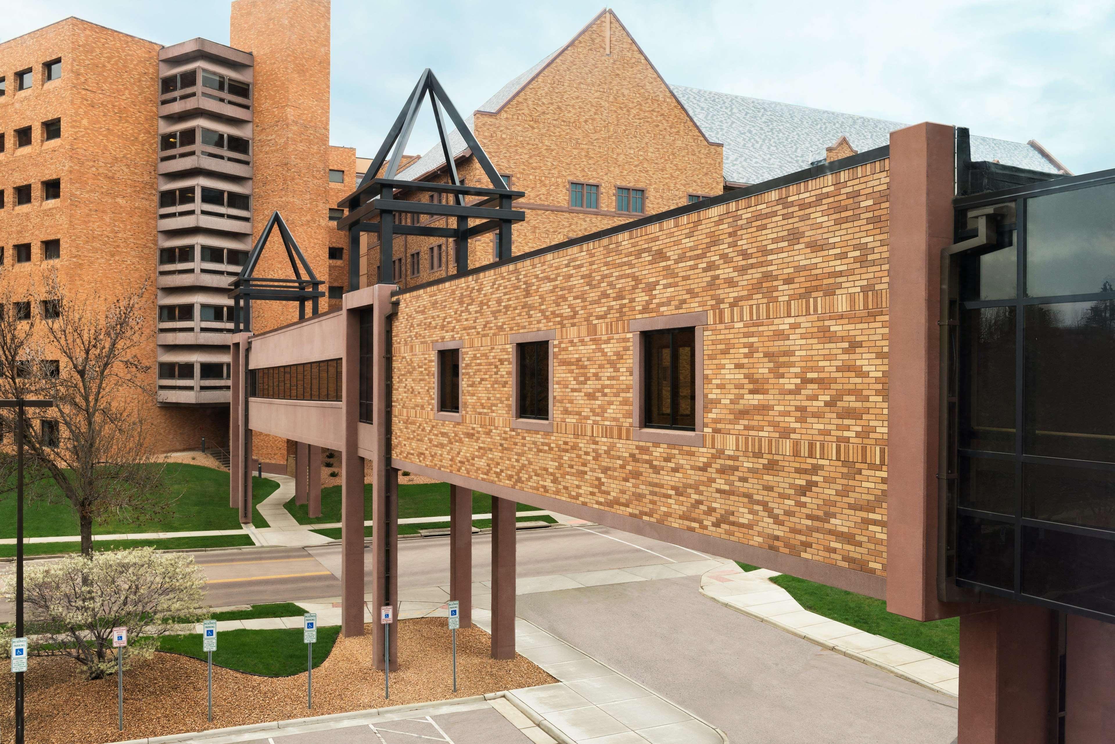 Home2 Suites By Hilton Sioux Falls Sanford Medical Center Экстерьер фото